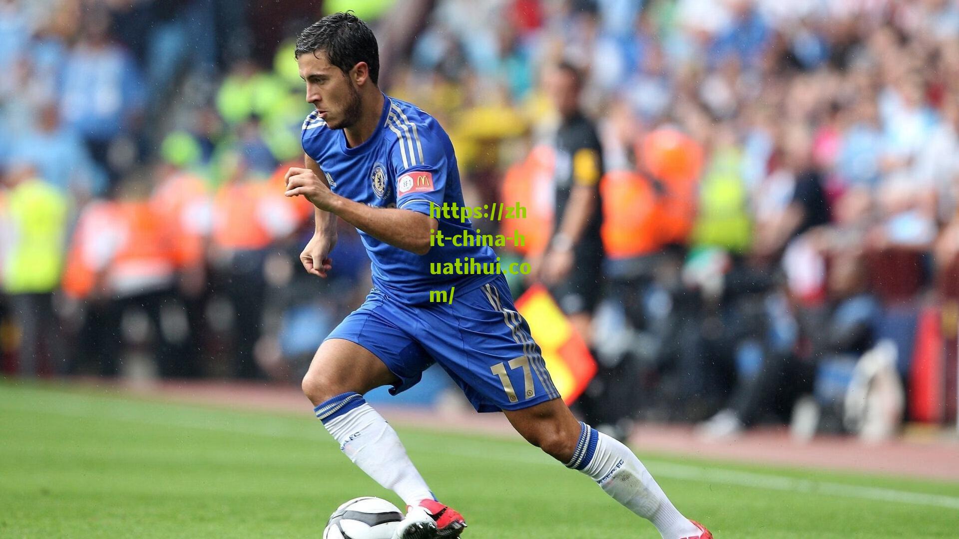 休斯顿火箭强势晋级 饼皇卡佩拉闪耀全场 主帅丹特尼盛赞其无可替代